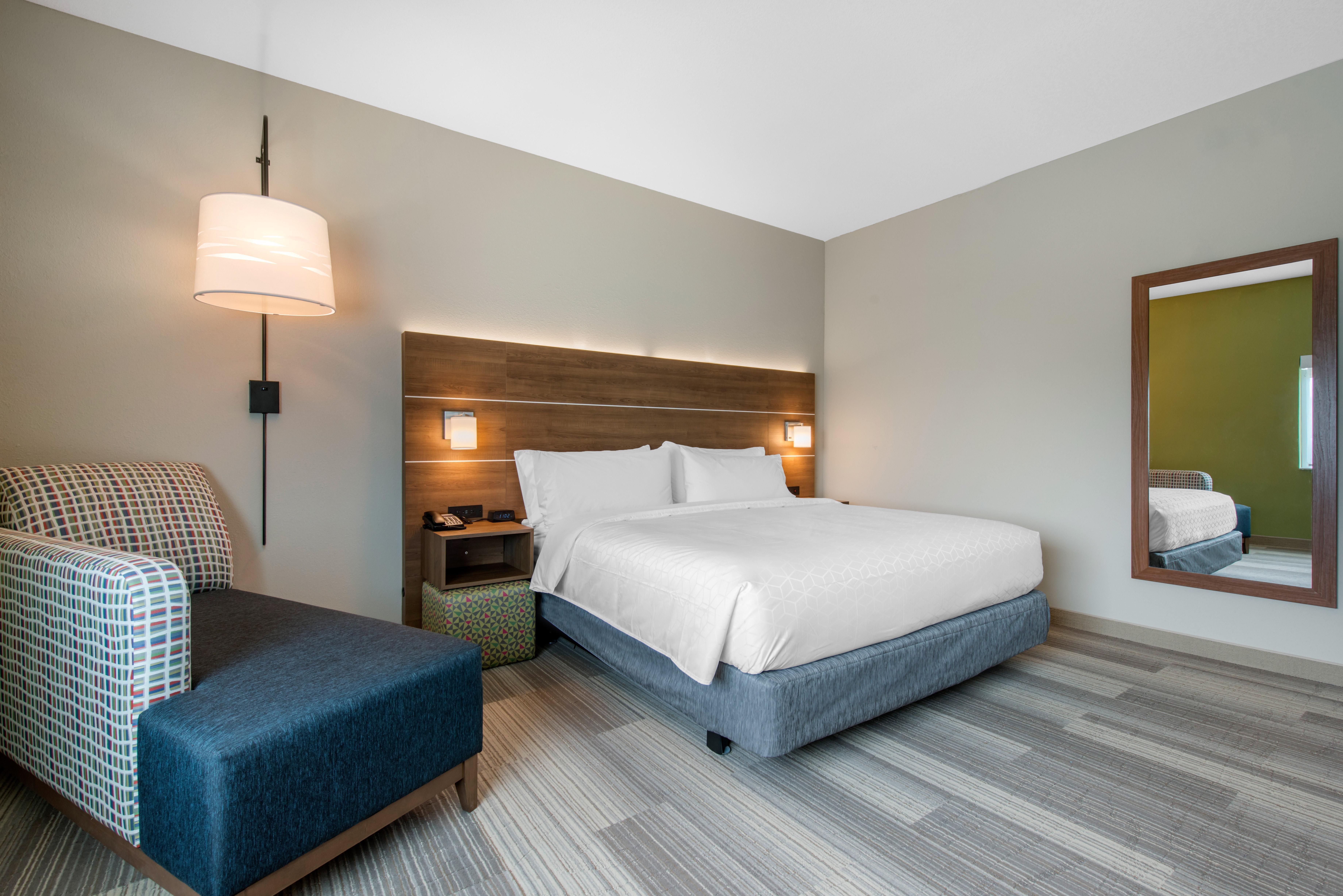 Holiday Inn Express & Suites Alachua - Gainesville Area By Ihg Exterior photo